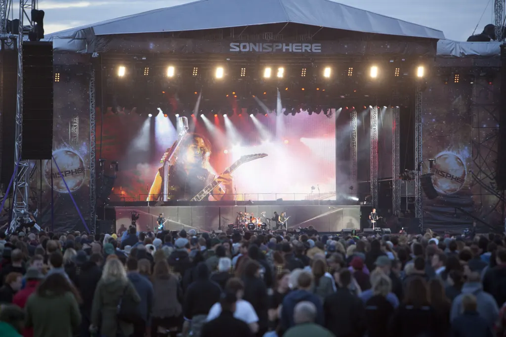 Metallica performing at Sonisphere 2011